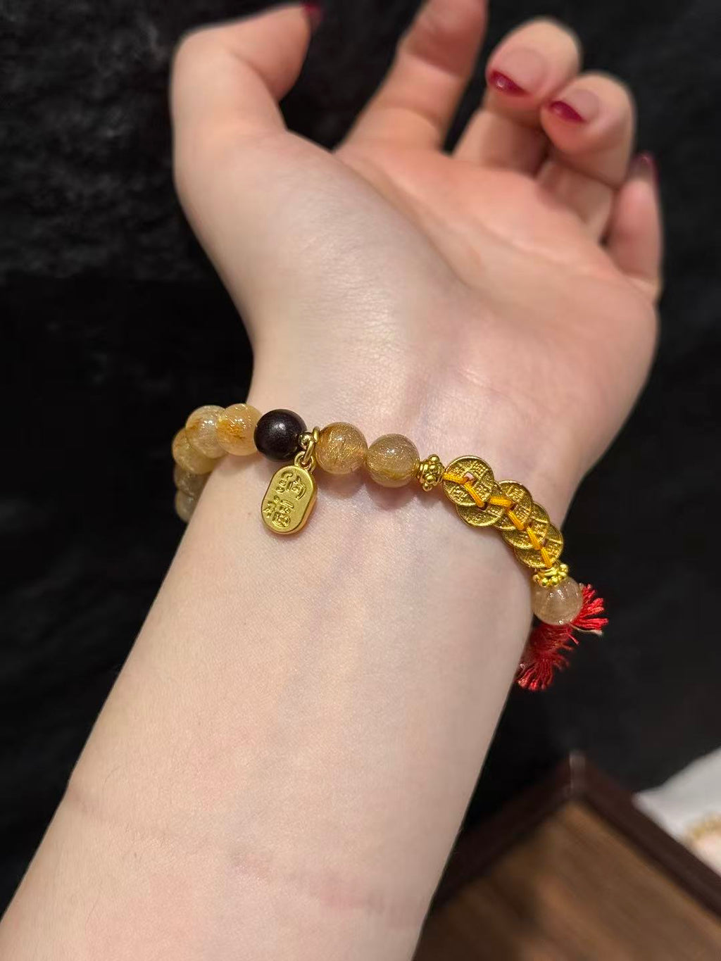 Golden Prosperity Knot Bracelet 02234