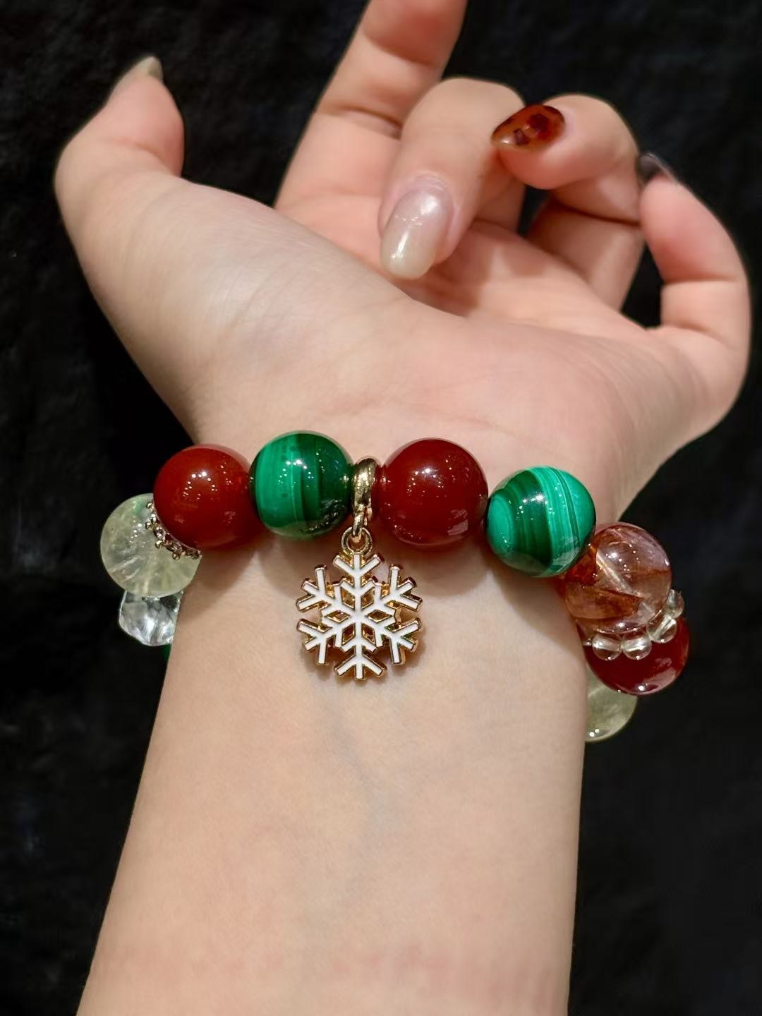 Emerald Festive Radiance Bracelet 02166