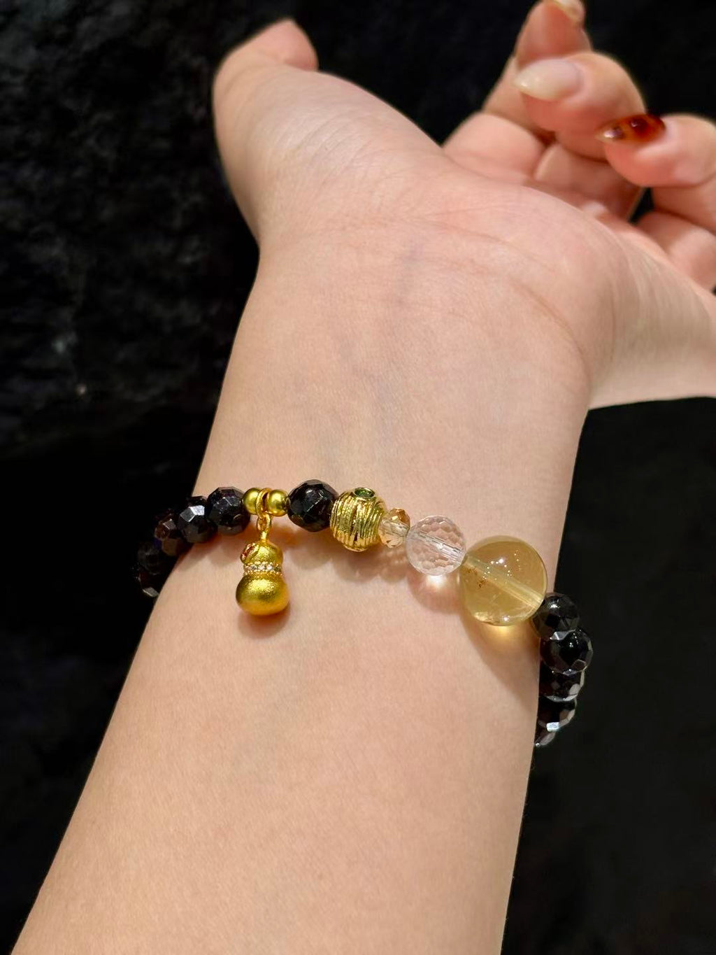 Crimson Fortune Resonance Bracelet 02128