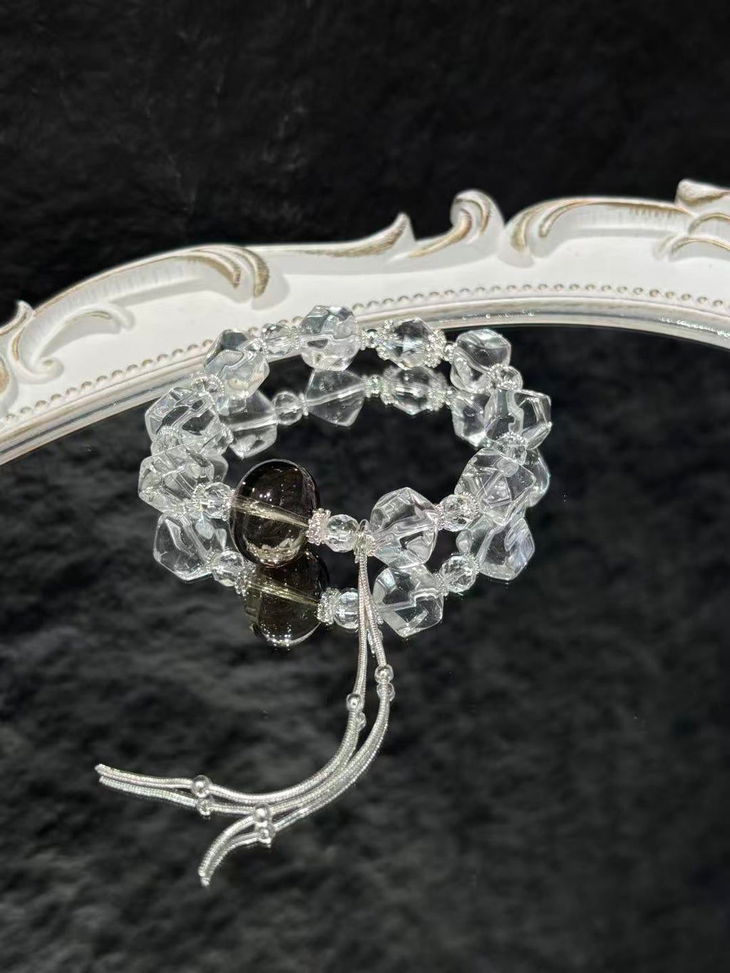 Crystal Veil Sovereign Bracelet 02078