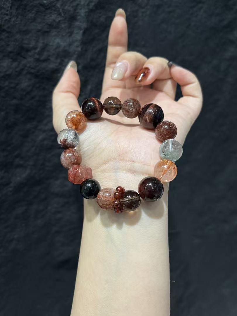 Obsidian Ember Vanguard Bracelet 02080